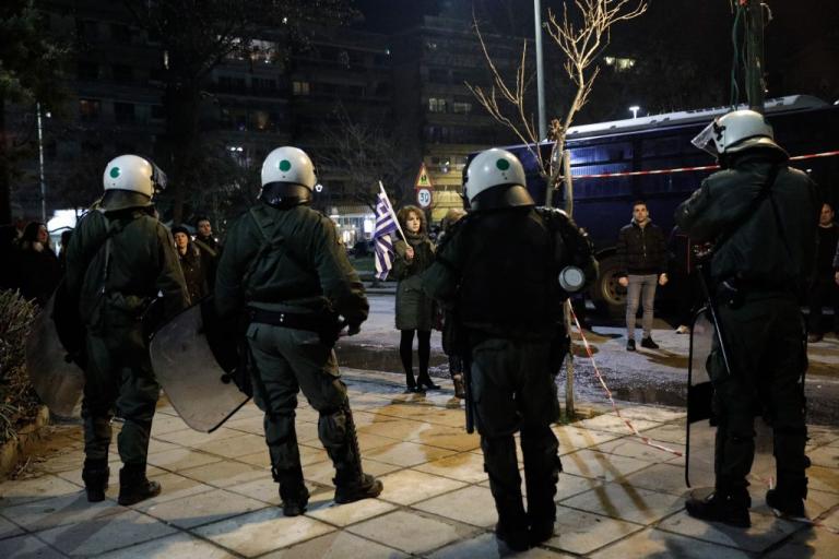 Θεσσαλονίκη: Μια σύλληψη κατά τη διαδήλωση έξω από το Μέγαρο Μουσικής