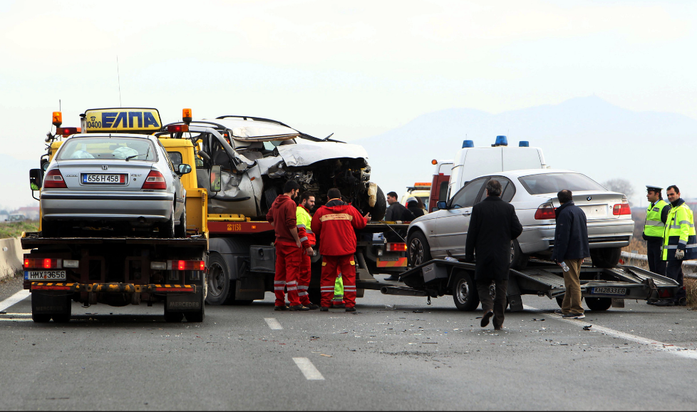 Θεσσαλονίκη: Καραμπόλα με 15 οχήματα στην περιφερειακή οδό της πόλης