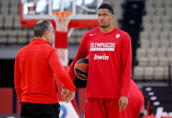 Τουπάν: «Ρεπό η ομάδα, εγώ στο γήπεδο για να βελτιωθώ»