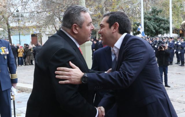 Αναβολή συνέντευξης Τσίπρα με το βλέμμα στο αλαλούμ των ΑΝΕΛ