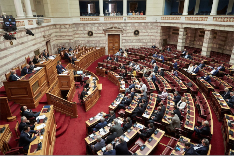 Κεντροαριστερά και λαϊκή Δεξιά : Θα γίνουν καταλύτες εξελίξεων ή θα εξαφανιστούν