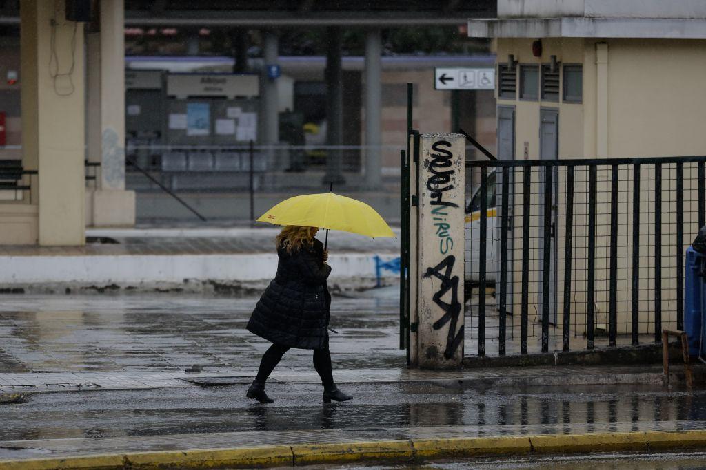 To φαινόμενο της παγωμένης βροχής – Τι πρέπει να προσέχουμε