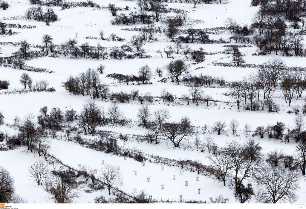 Σαρώνει η κακοκαιρία – Πού υπάρχουν προβλήματα με την κυκλοφορία αυτοκινήτων