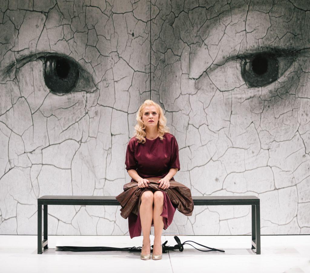 Οι πρώτες φωτογραφίες από την Έντα Γκάμπλερ στην Εναλλακτική της ΕΛΣ