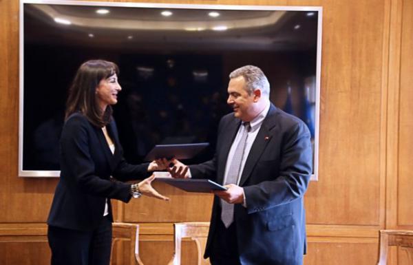 Πόλεμο με Κουντουρά ανοίγει ο Καμμένος που… θυμήθηκε τις δαπάνες στο «Τουρισμού»