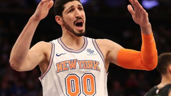 Καντέρ: «Δεν θα πάω στο Λονδίνο εξαιτίας του τρελού Ερντογάν»