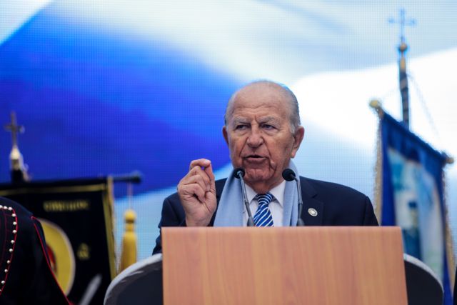 Συλλαλητήριο για τη Μακεδονία: «Κύριε Ζάεφ θέλετε τη Μακεδονία μας; Μολών Λαβέ»