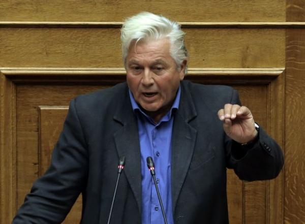 Παπαχριστόπουλος : Μέχρι την Πέμπτη θα παραδώσω την έδρα μου