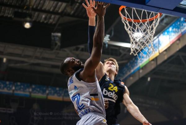 Η Χίμκι του Μπαρτζώκα «φρέναρε» την Φενέρ