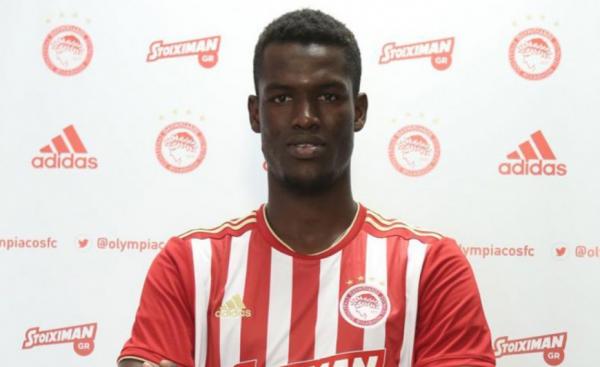 Στα «ερυθρόλευκα» ο Μπα [εικόνες]