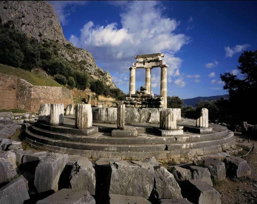 Δελφοί, σύμβολο αιώνιων αξιών | in.gr