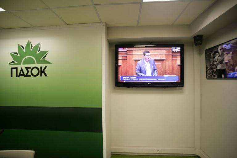 Το ΠΑΣΟΚ είναι εδώ: Γιατί ο Τσίπρας «πασοκοποιεί» τον ΣΥΡΙΖΑ