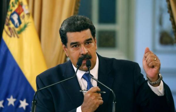 Οι ΗΠΑ καλούν στρατιωτικούς της Βενεζουέλας να λιποκακτήσουν