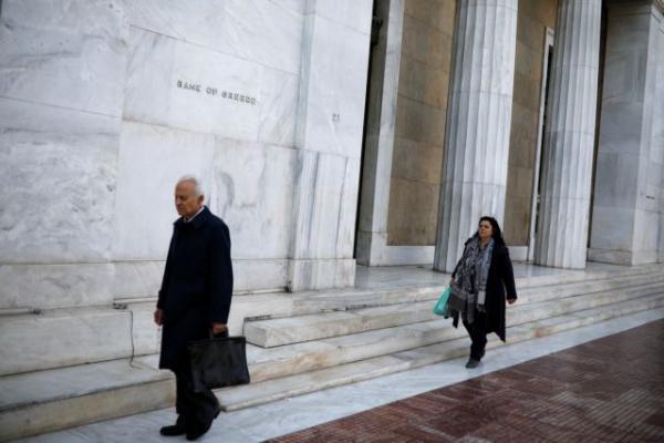 Ηandelsblatt: Το εφιαλτικό σενάριο για «κούρεμα» καταθέσεων και τα capital controls