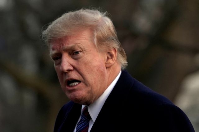 «Δουλεύω πάρα πολύ και δεν χαλαρώνω» απαντά ο Τραμπ στους επικριτές του: