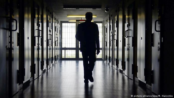 Άθλιες συνθήκες στις γερμανικές φυλακές