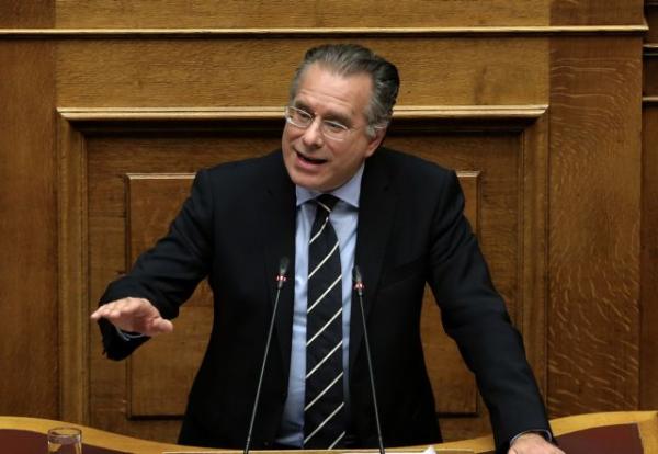 Κουμουτσάκος: Μείζον ζήτημα ο ισχυρισμός Ράμα για τα σύνορα