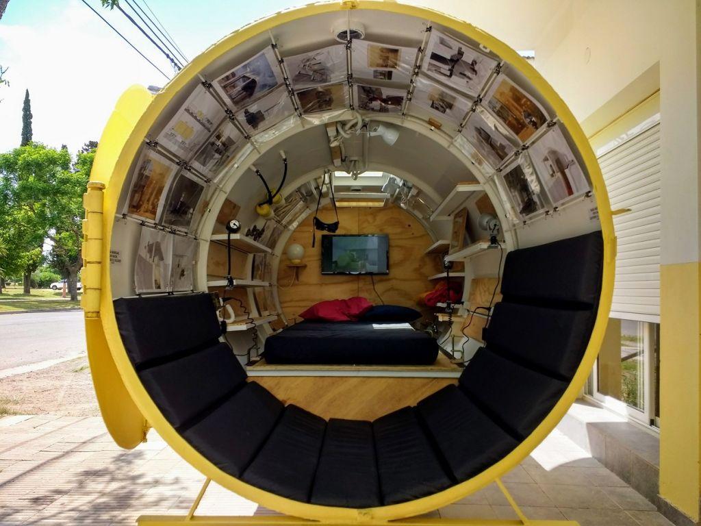 Ο Μαρτίν Μάρο μετέτρεψε μια δεξαμενή καυσίμων σε σπίτι