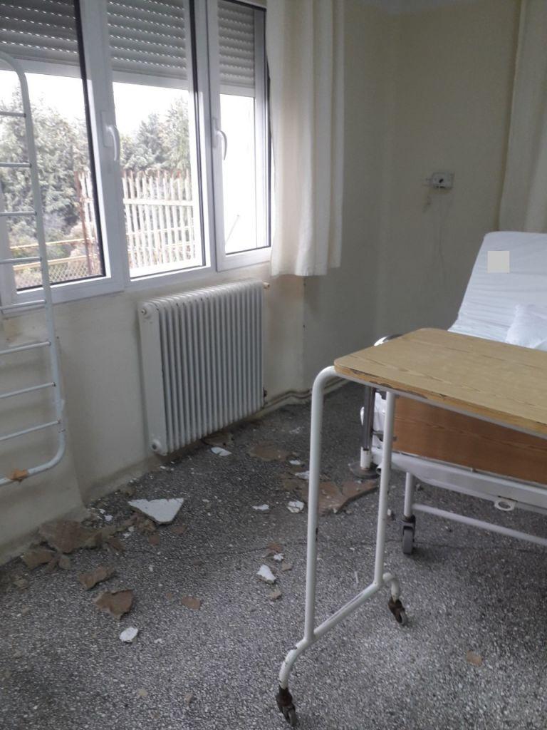 Πέφτουν σοβάδες δίπλα σε ασθενείς στο νοσοκομείο του Κιλκίς