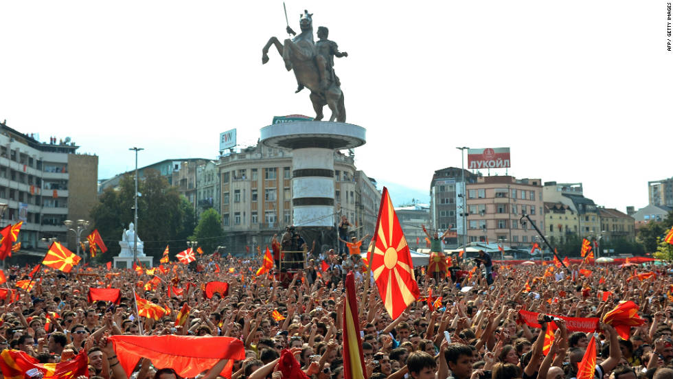 «Μακεδονικό» φάντασμα στοιχειώνει το Μαξίμου - Γιατί το BBC έβαλε φωτιές στην κυβέρνηση