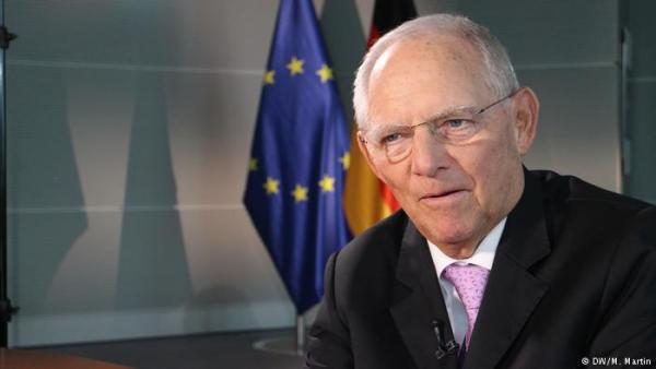 Σόιμπλε: Να καταργηθεί η ομοφωνία στην ΕΕ