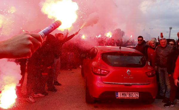 Αποθέωση και απαίτηση: «Διπλό στον Πύργο τον Λευκό»