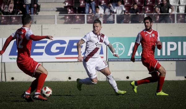 Γκίνια για την Λάρισα, έμεινε στο 1-1