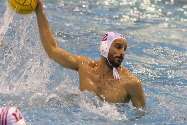 Μεγάλο «διπλό» με σούπερ άμυνα για τον Ολυμπιακό (8-3)