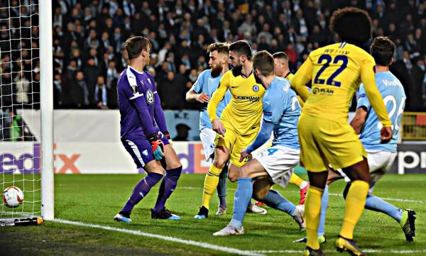 Πρόκριση από… ημίχρονο για Τσέλσι, Νάπολι και Βαλένθια