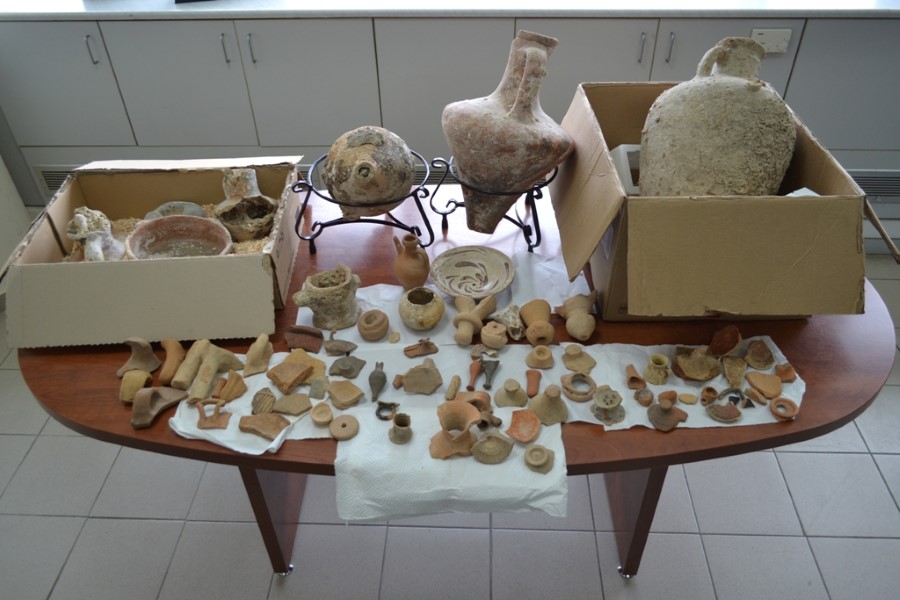 Κρήτη: Ζευγάρι είχε δεκάδες αρχαία αντικείμενα στο σπίτι του