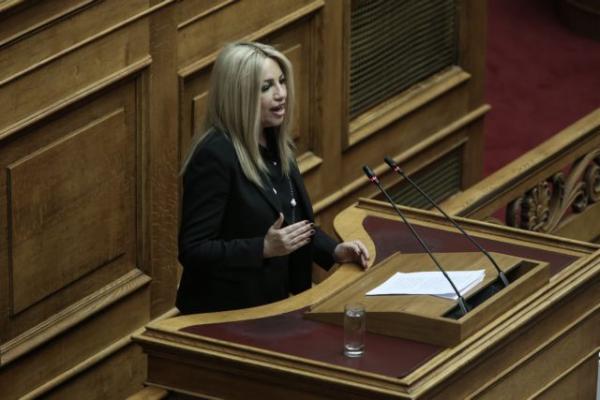 Γεννηματά: Η κυβέρνηση είναι βαρίδι, έχει τελειώσει στη συνείδηση των πολιτών