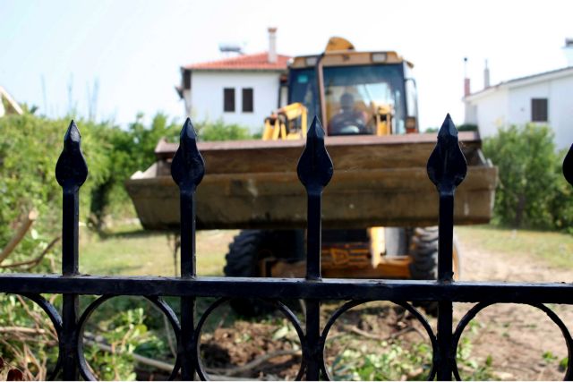 Δεκατρείς κατεδαφίσεις ετοιμόρροπων κτιρίων προγραμματίζει ο δήμος Αθηναίων