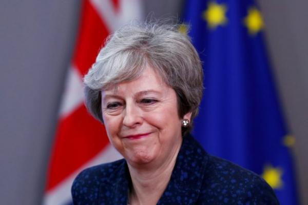 Μέι: Θα υλοποιήσω το Brexit στην ώρα του, θα διαπραγματευτώ σκληρά