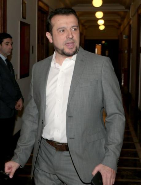 Σε ψαροταβέρνα ο Βαξεβάνης με τον Παππά