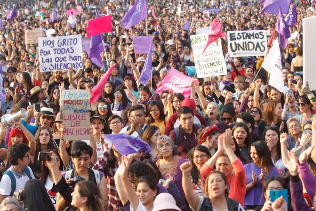 Μεξικό: Μαζικές διαδηλώσεις εναντίον αποπειρών απαγωγής γυναικών