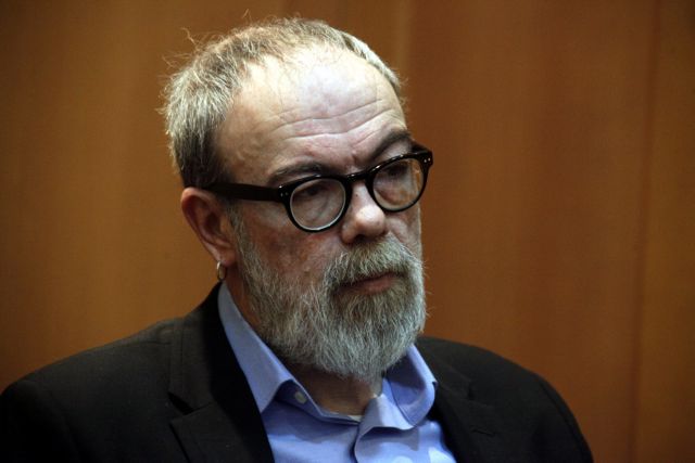 Ειρωνικό tweet Κυρίτση για ανασχηματισμό: Αύξηση των πασόκων κατά δύο μονάδες παρουσίασε η κυβέρνηση