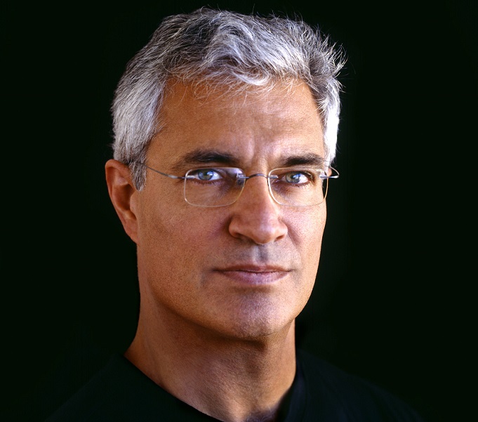 O Λούι Ψυχογιός επιλέγει έργα άλλων δημιουργών στο Φεστιβάλ Ντοκιμαντέρ Θεσσαλονίκης