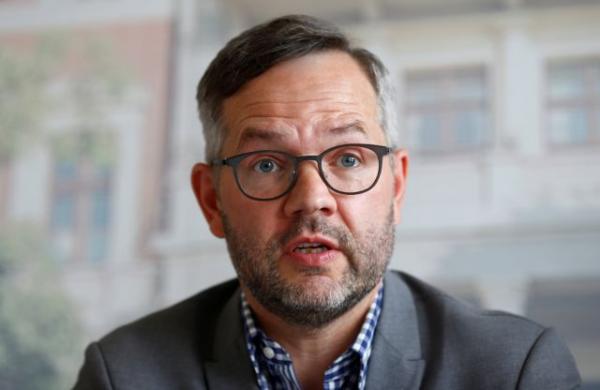 Απειλεί το Βερολίνο για Μακεδονικό: Μην αλλάξετε τη συμφωνία, θα υπάρξουν επιπτώσεις – «Pacta sunt servanda»