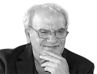 Αντώνης Τριφύλλης