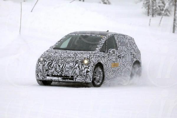 VW ID Neo 2020: Η «αυτοκρατορία» αντεπιτίθεται ηλεκτρικά