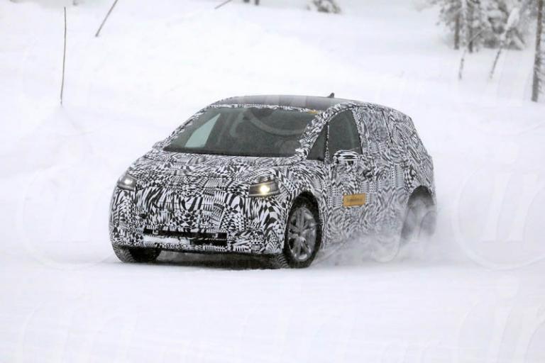 VW ID Neo 2020: Η «αυτοκρατορία» αντεπιτίθεται ηλεκτρικά