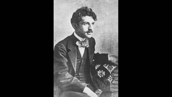 Ζαχαρίας Παπαντωνίου: Ενας συγγραφέας που… ρίχτηκε στην πυρά