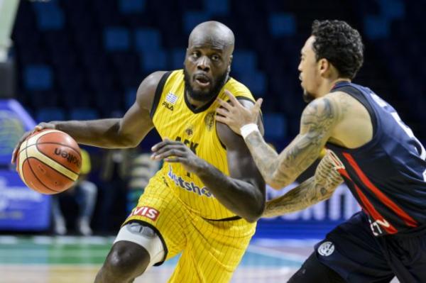 Στον τελικό του Διηπειρωτικού Κυπέλλου η παγκόσμια ΑΕΚ