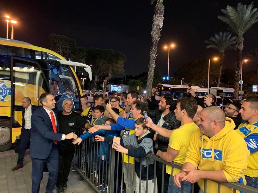 Αποθεωτική υποδοχή για τον Μπλατ από τους φίλους της Μακάμπι