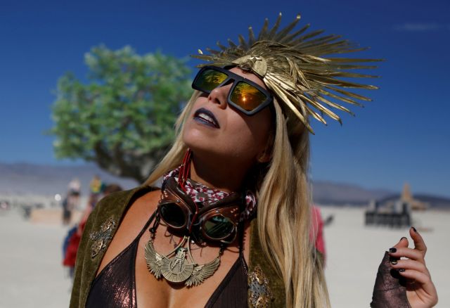 Οι influencers του Instagram καταστρέφουν το Burning Man