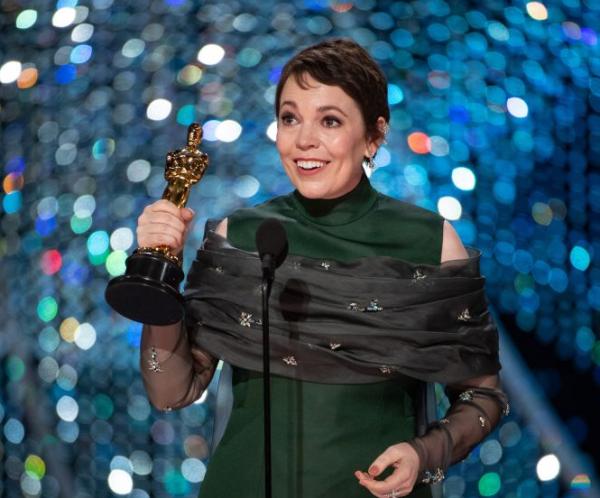 Ολίβια Κόλμαν: H μούσα του Λάνθιμου κεντρικό θέμα στα βρετανικά μέσα