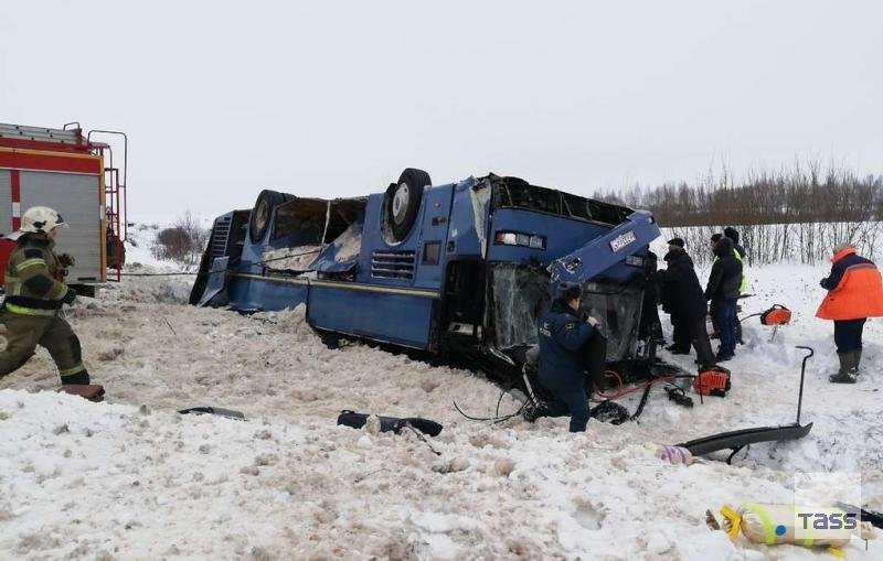 Τραγωδία στη Ρωσία: Ανατροπή λεωφορείου με 7 νεκρούς - Ανάμεσά τους 4 παιδιά