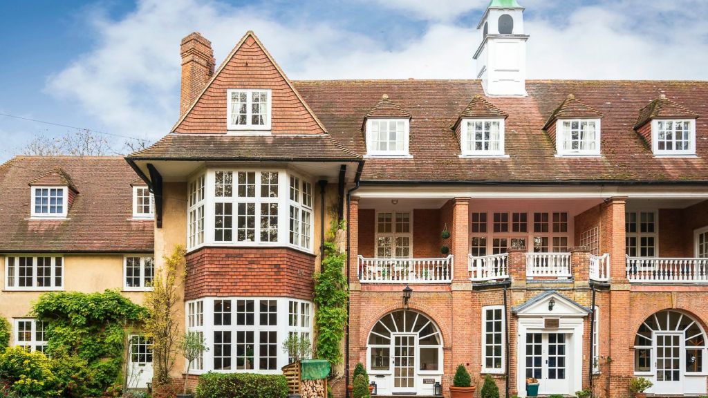 Πωλείται το σπίτι που ενέπνευσε τον δημιουργό του Τζέιμς Μποντ