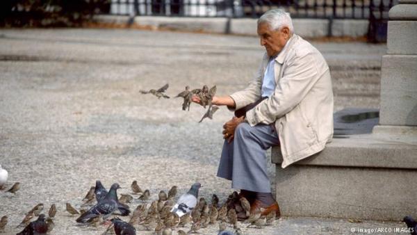 Γερμανία: Βασική σύνταξη για όλους θέλει το SPD