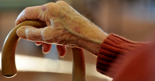Η σωματική αδράνεια μιας ηλικιωμένης αυξάνει τον καρδιαγγειακό κίνδυνο